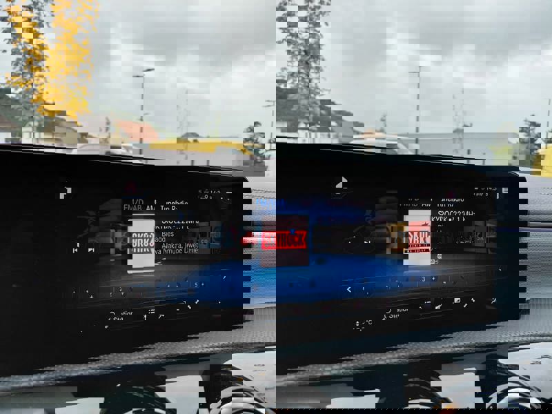 Image Mercedes-Benz CLASSE A A 250 e  Berline Compacte AMG Line 